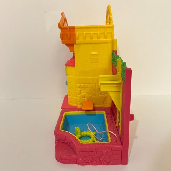 Lot of 2 Fisher Price Playsets Sweet Streets Village Pool Kids & Dance Studio - Picture 7 of 16